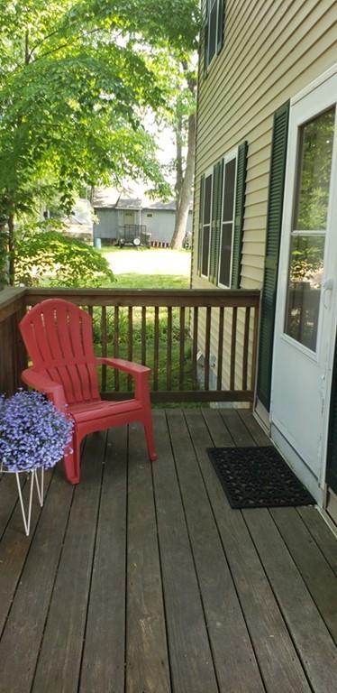 19 Freeman Ave, Webster, MA 01570 photo 3