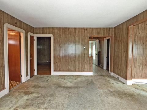 522 Palmer St, Fall River, MA 02721 photo 6