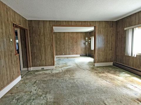 522 Palmer St, Fall River, MA 02721 photo 8