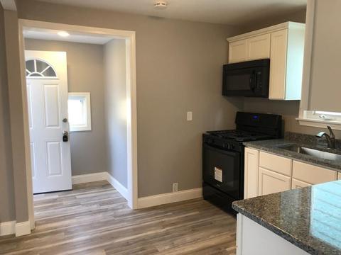 190 Thomas St, Fall River, MA 02723 photo 4