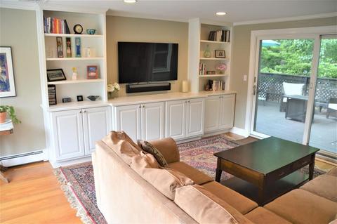 147 Lindbergh Ave, Needham, MA 02494 photo 5