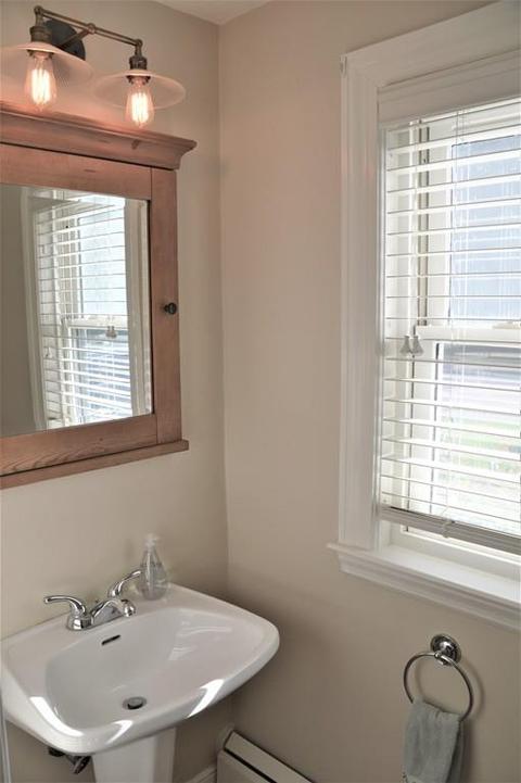 147 Lindbergh Ave, Needham, MA 02494 photo 10