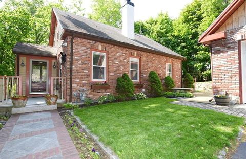 3 Foley Ct, Hingham, MA 02043 photo 2