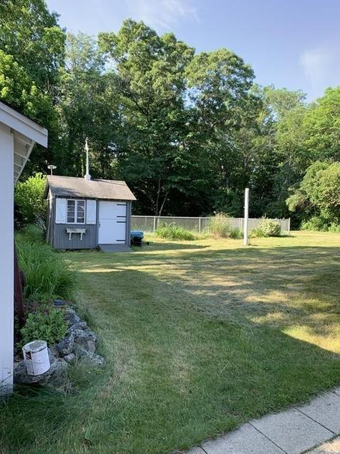 31 Elm St E, Raynham, MA 02767 photo 8