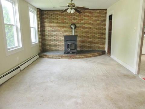 17 Main St, Sutton, MA 01590 photo 5