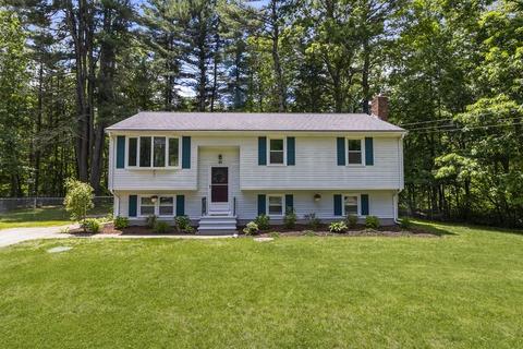 45 Oakleaf Dr, Mansfield, MA 02048 photo 1