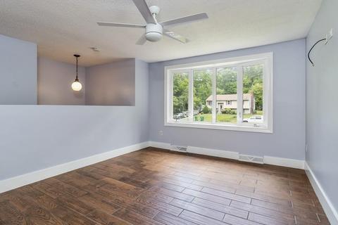 45 Oakleaf Dr, Mansfield, MA 02048 photo 8