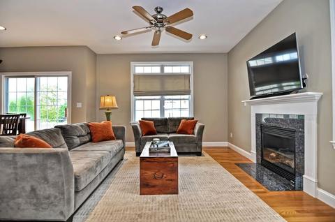 9 Jay Dr, Framingham, MA 01701 photo 5