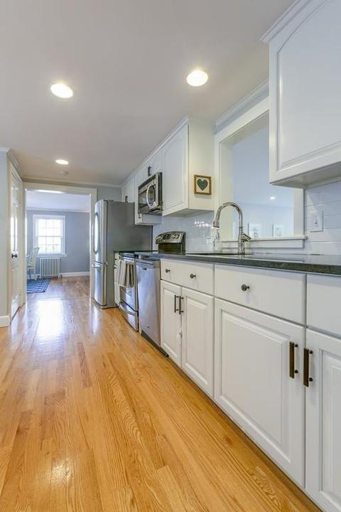 33 Bond St, Reading, MA 01867 photo 10