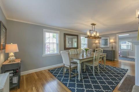 33 Bond St, Reading, MA 01867 photo 11