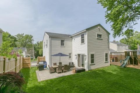 33 Bond St, Reading, MA 01867 photo 34