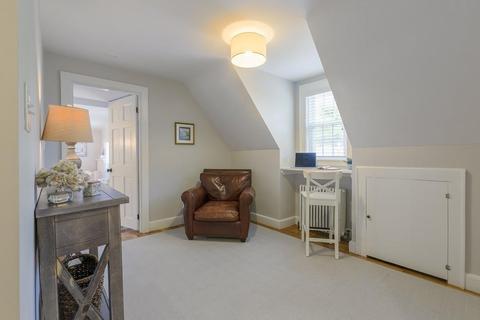 33 Bond St, Reading, MA 01867 photo 18
