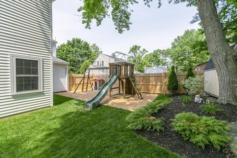 33 Bond St, Reading, MA 01867 photo 36