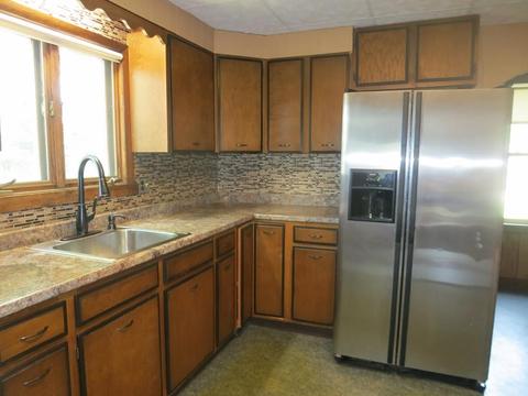20 Nevada St, Springfield, MA 01107 photo 4