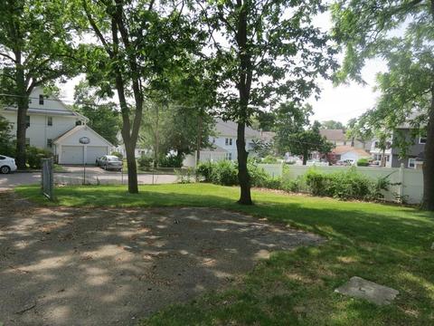 20 Nevada St, Springfield, MA 01107 photo 3