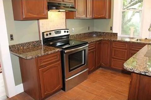 83 Bowdoin St, Springfield, MA 01109 photo 5