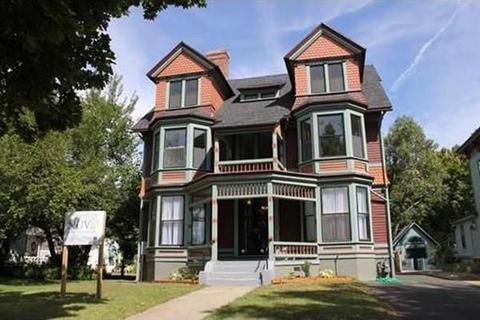 83 Bowdoin St, Springfield, MA 01109 photo 1