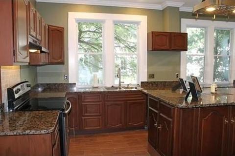 83 Bowdoin St, Springfield, MA 01109 photo 3