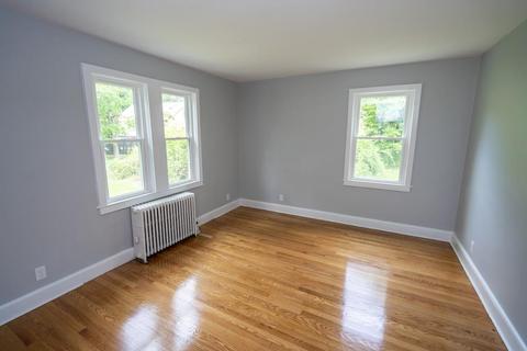 115 Wilton St, Springfield, MA 01109 photo 11