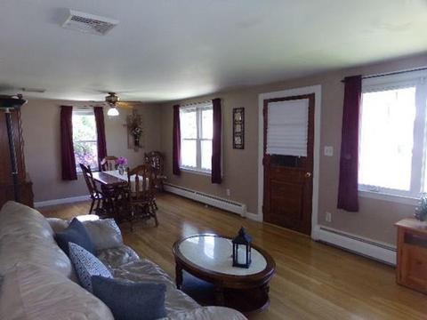 35 Mount Ave, Worcester, MA 01606 photo 2