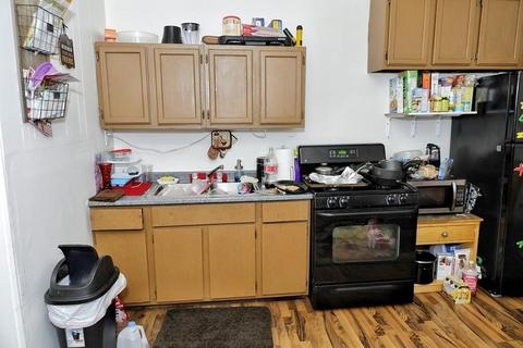 181 Nashua St, Fall River, MA 02721 photo 10