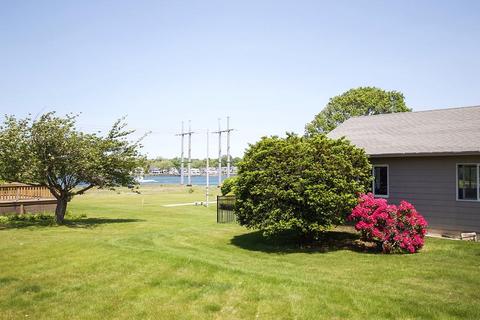 26 Jacobs Ave, Danvers, MA 01923 photo 15