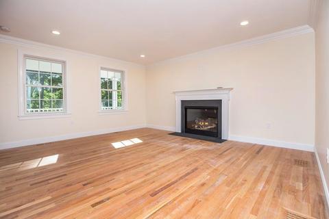 12 Beverly Dr, Georgetown, MA 01833 photo 11