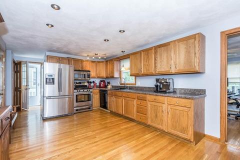 52 Long Dr, Dracut, MA 01826 photo 3