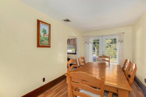 42 Moss St, Fall River, MA 02720 photo 7