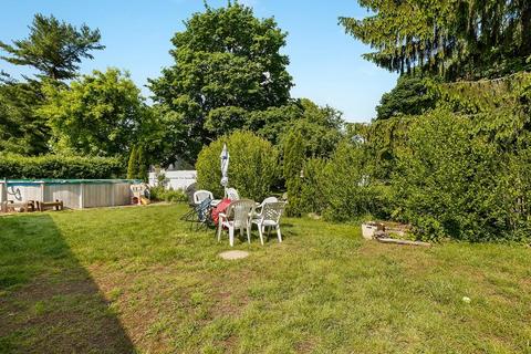 42 Moss St, Fall River, MA 02720 photo 16