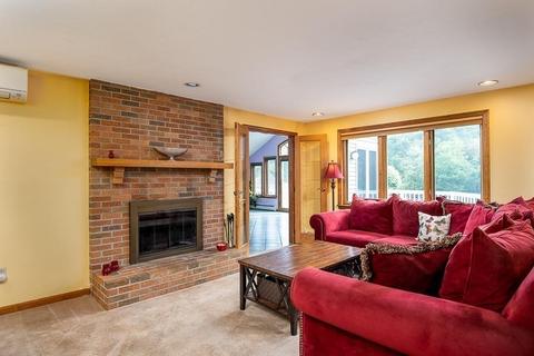 75 Sandra Dr, Worcester, MA 01604 photo 11