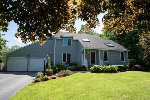 75 Sandra Dr, Worcester, MA 01604 photo 2