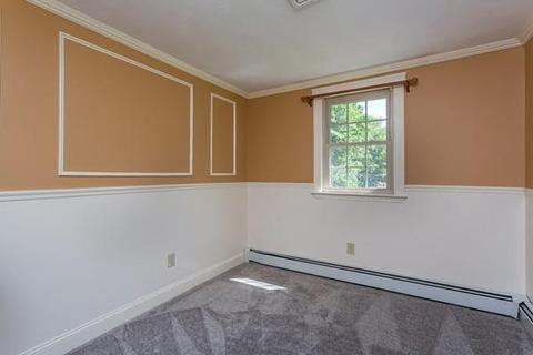 29 Mark Dr, Raynham, MA 02767 photo 10