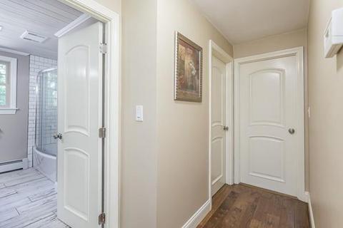 29 Mark Dr, Raynham, MA 02767 photo 13