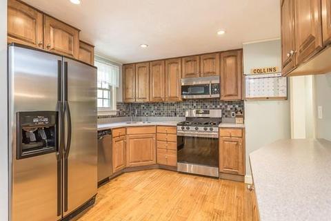 29 Mark Dr, Raynham, MA 02767 photo 6