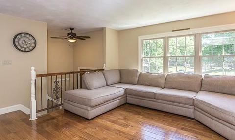 29 Mark Dr, Raynham, MA 02767 photo 4