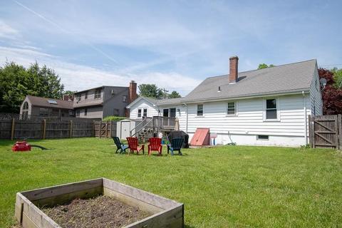 25 Trahan Ave, Worcester, MA 01604 photo 15