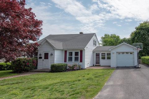 25 Trahan Ave, Worcester, MA 01604 photo 1