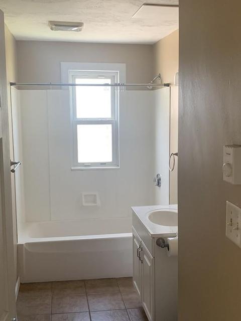 31 Standish St, Worcester, MA 01604 photo 5