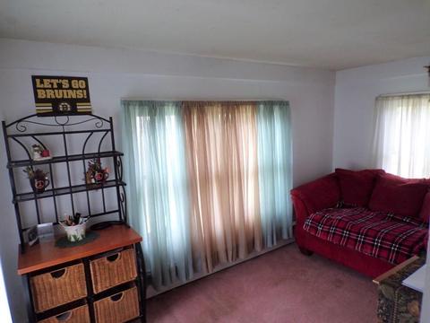 437 Allen St, Springfield, MA 01118 photo 11