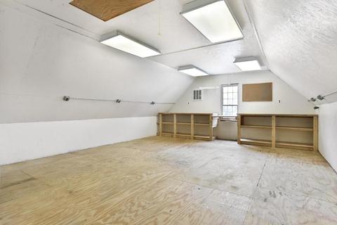 409 Grove St, Reading, MA 01867 photo 38