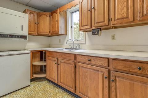 6 Wells St, Gloucester, MA 01930 photo 14