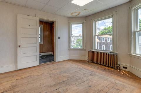 6 Wells St, Gloucester, MA 01930 photo 7