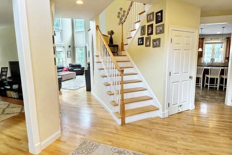 296 Devonshire Way, Lancaster, MA 01523 photo 11