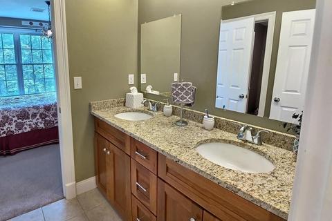 296 Devonshire Way, Lancaster, MA 01523 photo 15