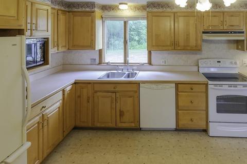 222 Ely Ave, West Springfield, MA 01089 photo 8