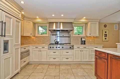 44 Locust Ln, Needham, MA 02492 photo 5