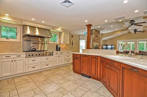 44 Locust Ln, Needham, MA 02492 photo 18