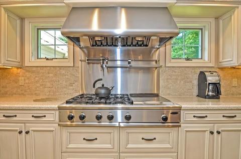 44 Locust Ln, Needham, MA 02492 photo 17