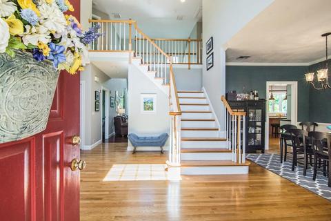 13 Juniper Rd, Upton, MA 01568 photo 3